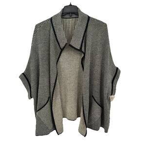 NEW Paige Danielle Cape Shawl Sweater Womens One Size Black Beige Knitted